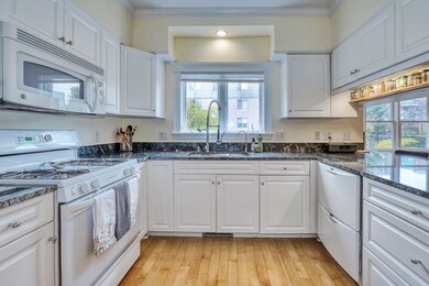 325 Franklin St unit 2, Cambridge, MA 02139 - photo 7