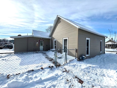 619 N Walnut St, Creston, IA 50801 - photo 2