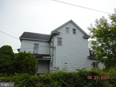 1348 W State St, Coal Township, PA 17866 - photo 4