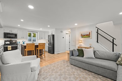 18 Laurel Rd, Norwood, MA 02062 - photo 4