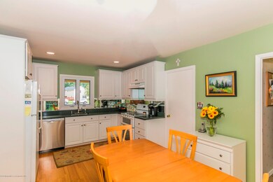 73 Juniper Kitchen 4
