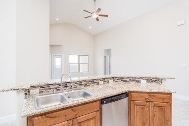 1707 Cherrywood Dr, Fredericksburg, TX 78624 - photo 7