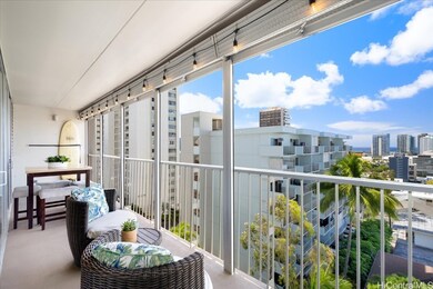 150 sq ft lanai, room for breakfast, lunch, happy