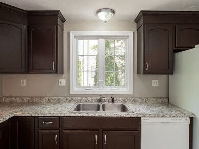 90 Loxwood St, Worcester, MA 01604 - photo 6