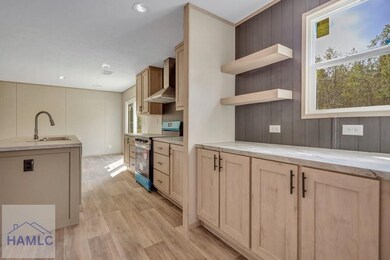 123 Daniel St, Waynesville, GA 31566 - photo 2