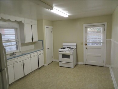 1317 Constantinople St unit lower, New Orleans, LA 70115 - photo 2
