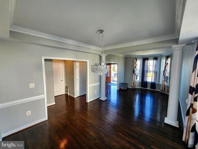 12971 Torchlight Dr, Woodbridge, VA 22193 - photo 3