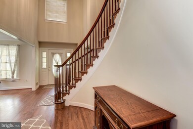 11824 Quince Mill Dr, North Potomac, MD 20878 - photo 3