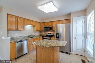 9070 Falcon Glen Ct, Bristow, VA 20136 - photo 4