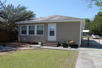 1213 Julia St 008