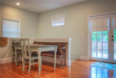 In-Law Suite - Dinnnig Room