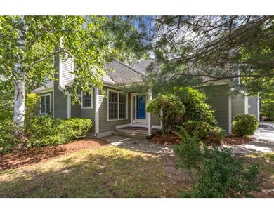 283 Bishops Forest Dr unit 283, Waltham, MA 02452 - photo 2