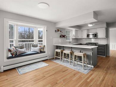 186 Olde Orchard Ln, Shelburne, VT 05482 - photo 3