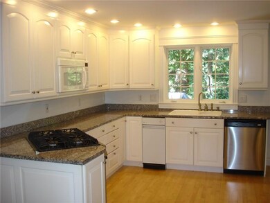44 Spar Ln, Portland, ME 04102 - photo 5