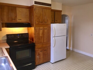 12 Wall St unit 2, Foxboro, MA 02035 - photo 2