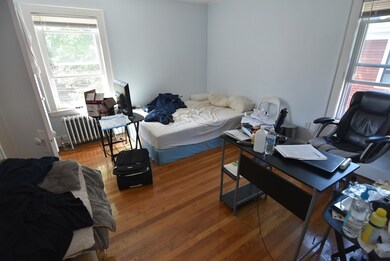 8 Netherlands Rd unit 2, Brookline, MA 02445 - photo 4