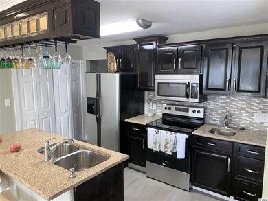 602 5th Ave N, Myrtle Beach, SC 29577 - photo 2