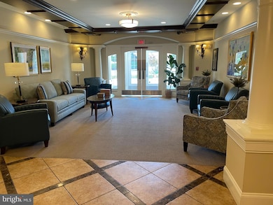 2250 Bear Den Rd unit 308, Frederick, MD 21701 - photo 5