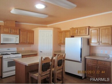 26830 N Dark Sky Dr, Paulden, AZ 86334 - photo 2