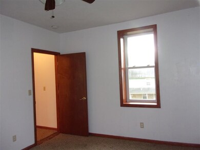 256 E Hill St, Wabash, IN 46992 - photo 7