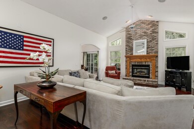 Living Room:Great Room_3
