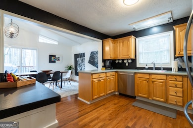 306 Jason Ct, Woodstock, GA 30188 - photo 4