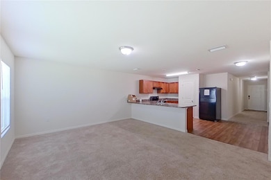 2920 NE 2nd Ave, Cape Coral, FL 33909 - photo 2