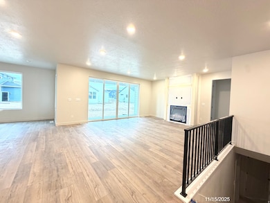 3009 N Lone Pine St unit 635, Eagle Mountain, UT 84005 - photo 5