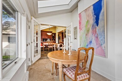 Breakfast Nook