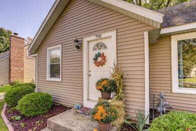 792 W 26th St, Holland-4