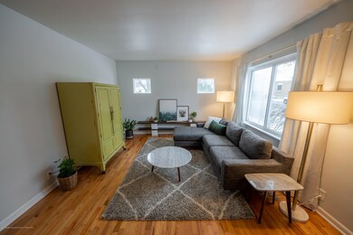 Hecksel_Invernesslivingroom-14