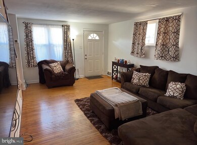 505 S 4th St, Darby, PA 19023 - photo 4