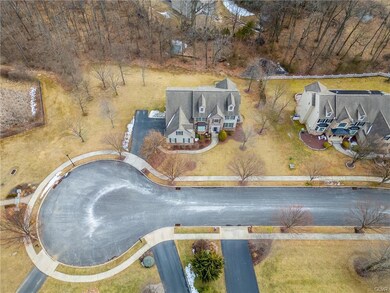 5702 Belmont Cir, Allentown, PA 18106 - photo 3