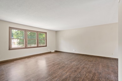 1293 S Pecos Ave-13