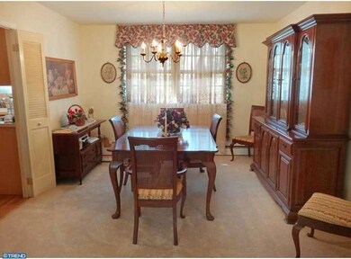 1404 Cathys Ln, North Wales, PA 19454 - photo 4