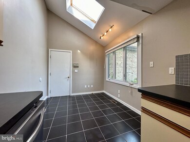 259 Steeplechase Cir, Wilmington, DE 19808 - photo 4