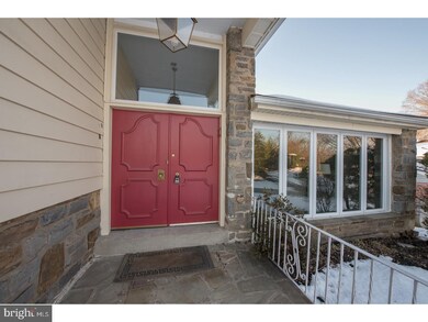 1302 Gainsboro Cir, Bala Cynwyd, PA 19004 - photo 3
