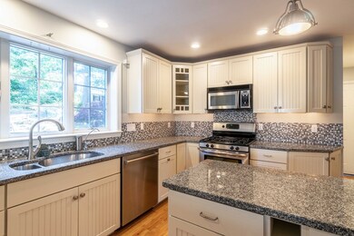 43 Autumn Ln, Weymouth, MA 02188 - photo 4
