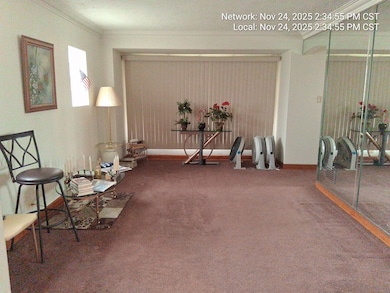 10557 S Racine Ave, Chicago, IL 60643 - photo 7