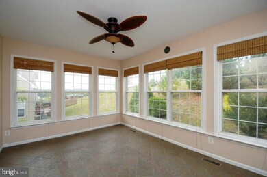 17616 Overlook Rd, Dumfries, VA 22026 - photo 5