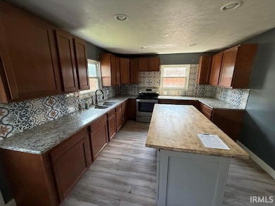 416 E Chippewa Ave, South Bend, IN 46614 - photo 3