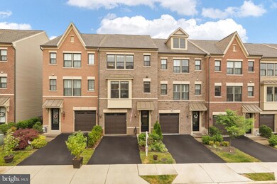 3703 Ambrose Hills Rd, Falls Church, VA 22041 - photo 4