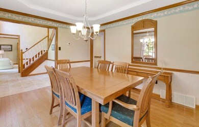 Nice space off the kitchen for family gatherings. 