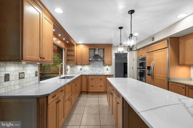 2110 Harbor Dr, Annapolis, MD 21409 - photo 6