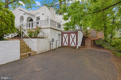 2627 E Side Dr, Alexandria, VA 22306 - photo 3