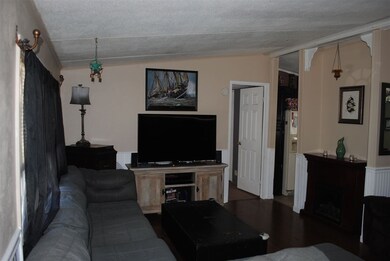 642 Sherwood Glen, Somersworth, NH 03878 - photo 6