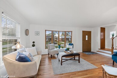 1513 Manchester Ave, Westchester, IL 60154 - photo 4