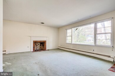 4429 Starr Jordan Dr, Annandale, VA 22003 - photo 3