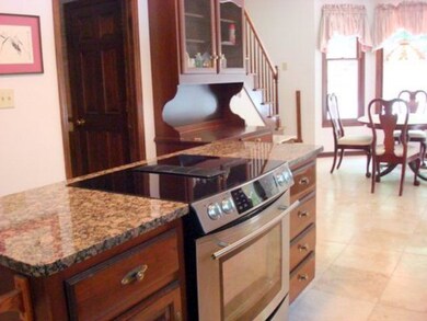 1296 Woodcrest Dr, Macon, GA 31210 - photo 5