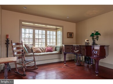 7486 Skinny Ln, Pipersville, PA 18947 - photo 6